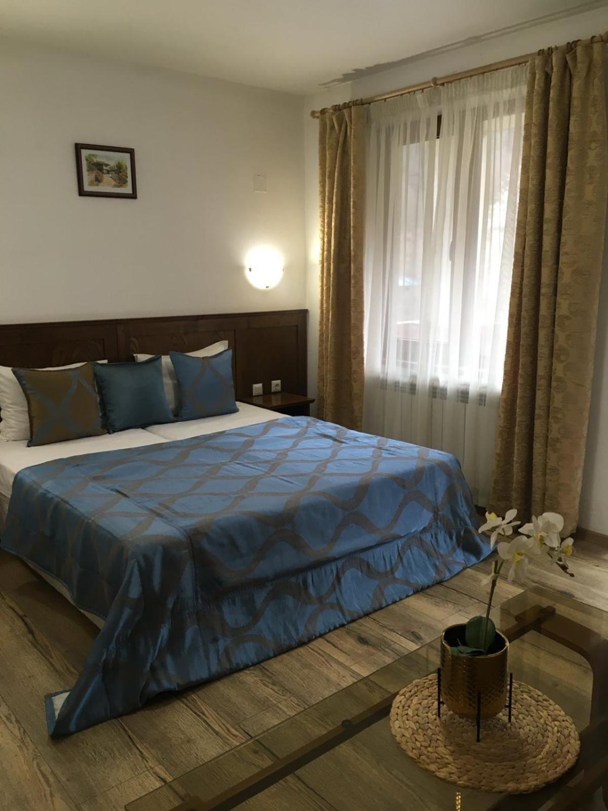 Guest House Rest Cserni Oszam Kültér fotó